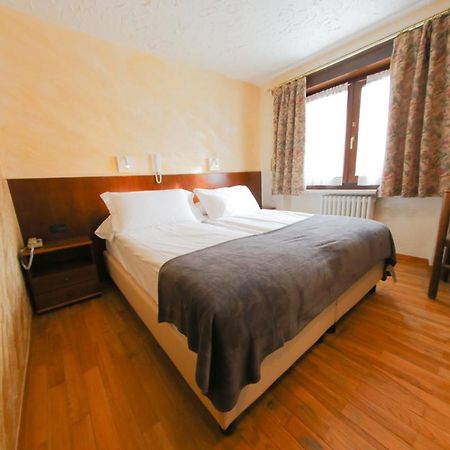 Hotel Sporting Breuil-Cervinia Esterno foto
